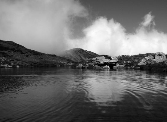 "Lago de montaa" de Nelida Garcia