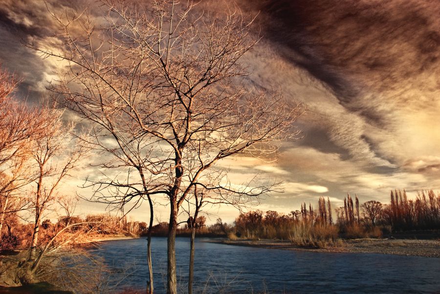 "`Rio Neuquen...Cielo`" de Jorge A. Cceres