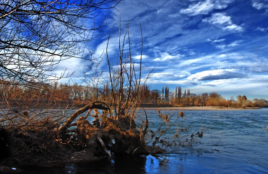 "`Rio Neuquen...otra toma`" de Jorge A. Cceres