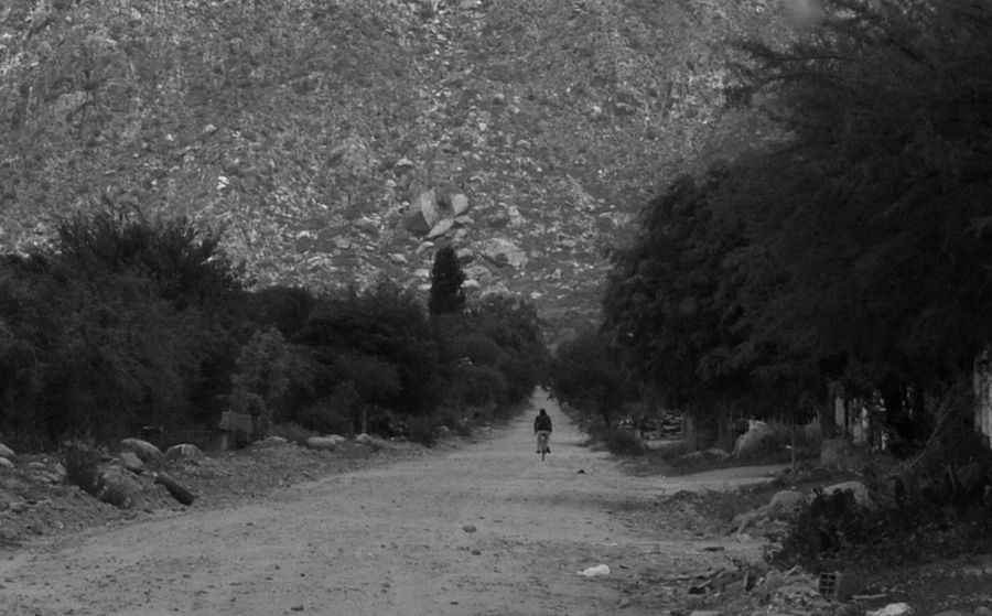 "Hacia el cerro" de Claudia Niro