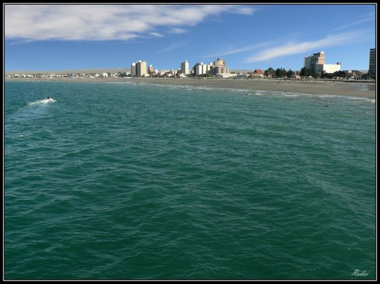 "Puerto Madryn..." de Roberto Di Siervi