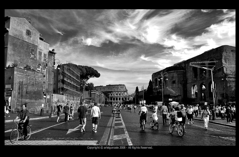 "Roma" de Ariel Oscar Gonzalez