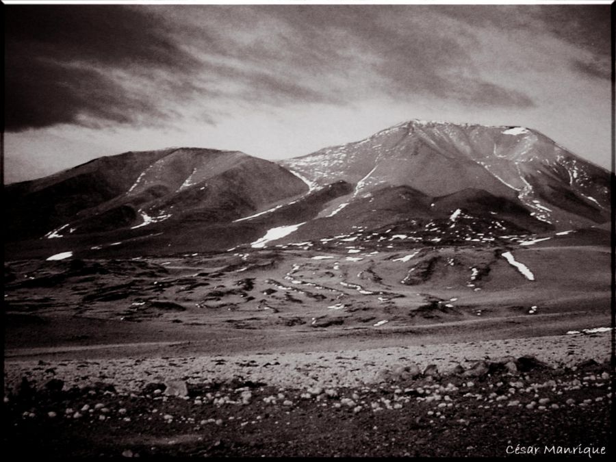 "Mirada a nuestra cordillera" de Csar Manrique