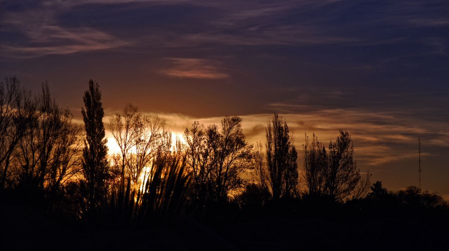 "`coloresen el cielo`" de Jorge A. Cceres