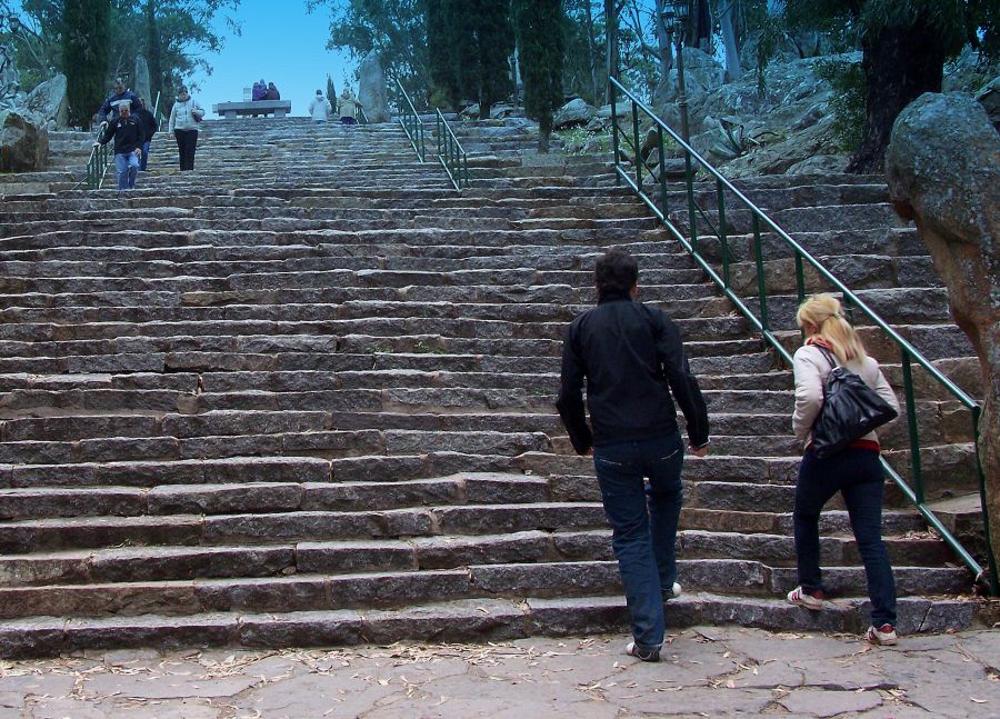 "Escalera a la Fe" de Roberto Bernabitti