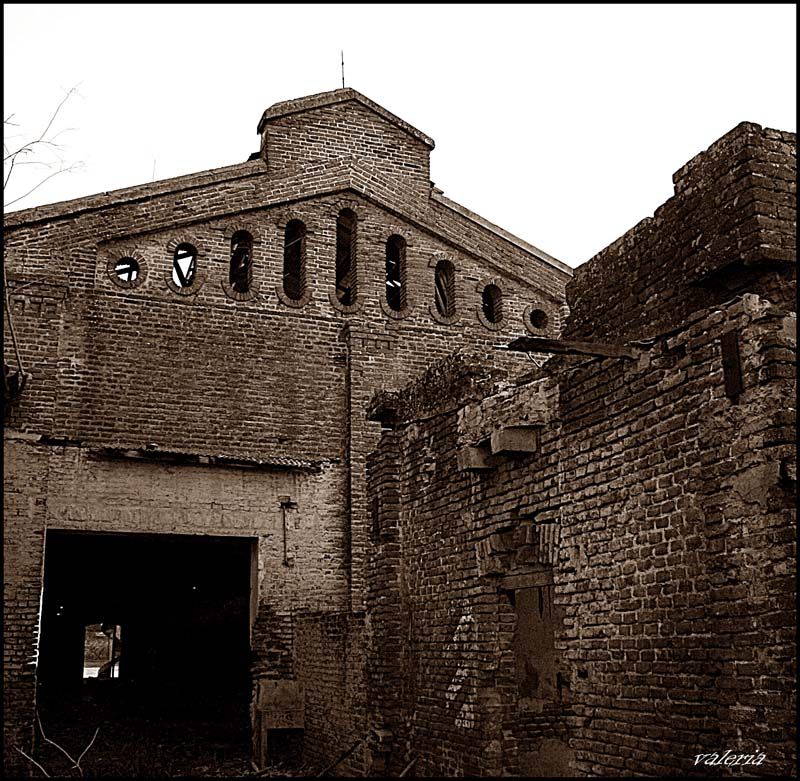 "Ruinas, mi debilidad" de Vale Valeria Vergara