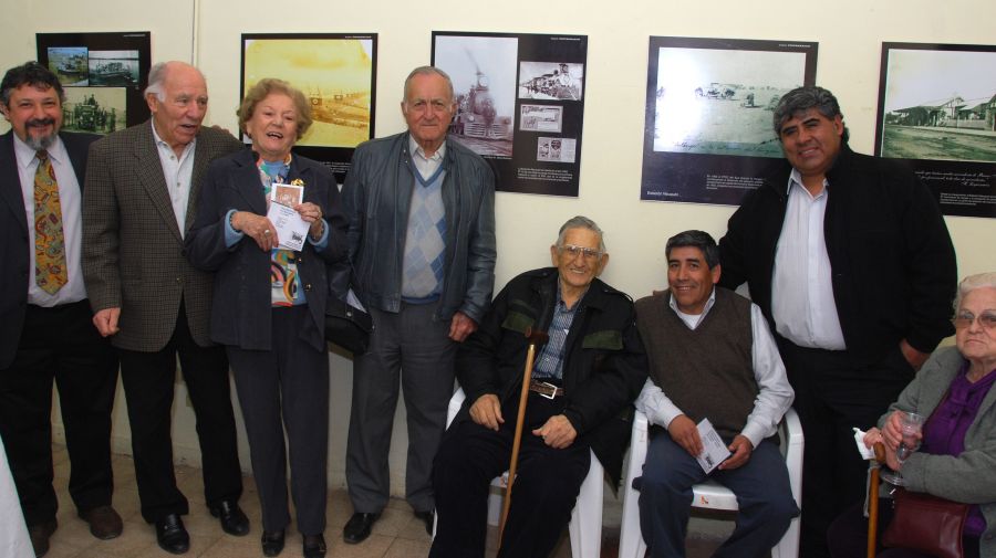 "`Muestra Ferroviaria`...Homenaje al `Guille`" de Jorge A. Cceres