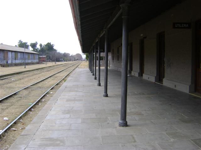 "estacion de trenes" de Eduardo Garcia Valsi