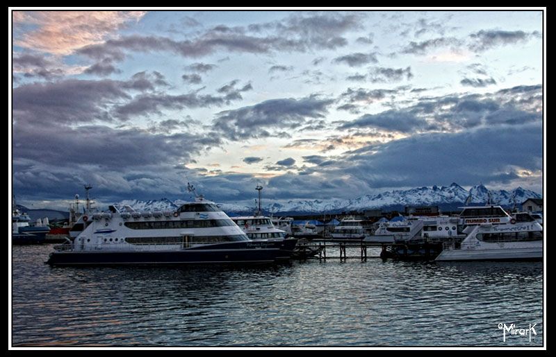 "atardece Ushuaia" de Mirta Steinberg