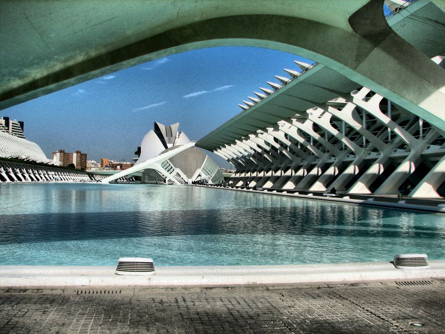 "Ciudad de las Artes y de las Ciencias" de Manuel Raul Pantin Rivero