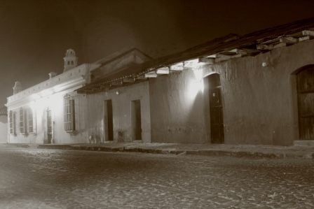 "Antigua nocturna II" de Rubn Quintana