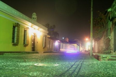 "Antigua nocturna III" de Rubn Quintana
