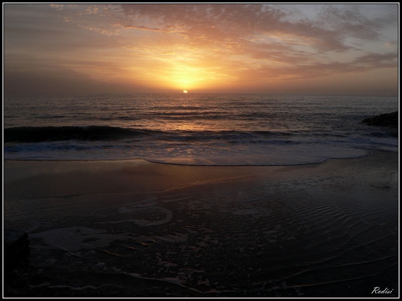 "Amanecer en la costa atlntica" de Roberto Di Siervi