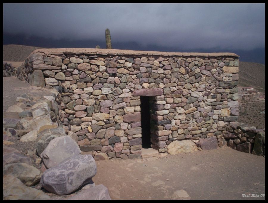 "casa de piedra" de Ral Riba