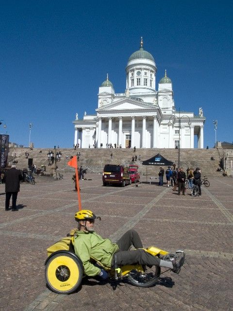 "Explanada en Helsinki" de Angel Ros Die