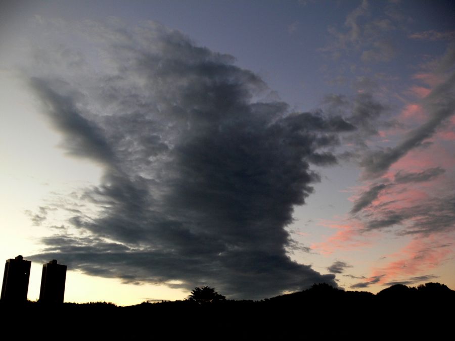 "Nube tornado" de Claudia Niro