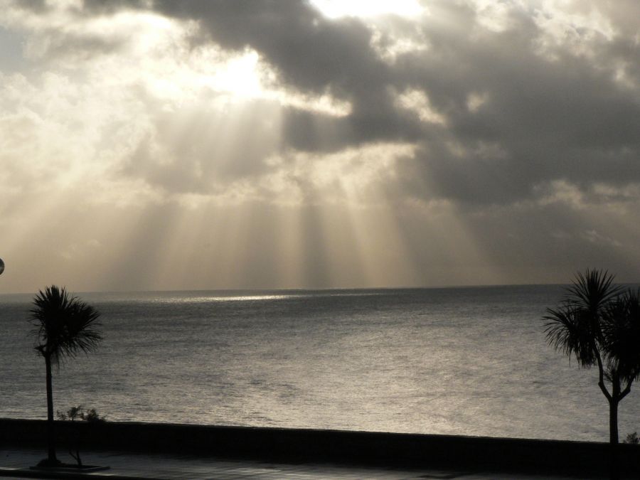 "Luz sobre el Mar" de Alberto Comino