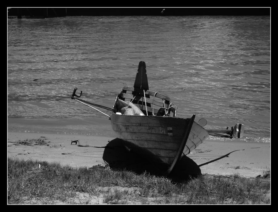 "Sobre la playita" de Maria Cristina Silva