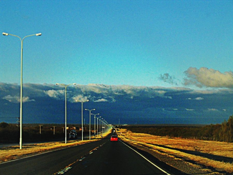 "FRENTE DE TORMENTA" de Solis Alba Iris