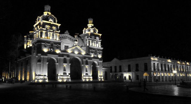 "la catedral y el cabildo" de Daniel Aciar