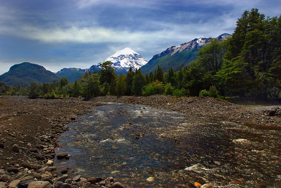 "`Agua del Lanin`" de Jorge A. Cceres