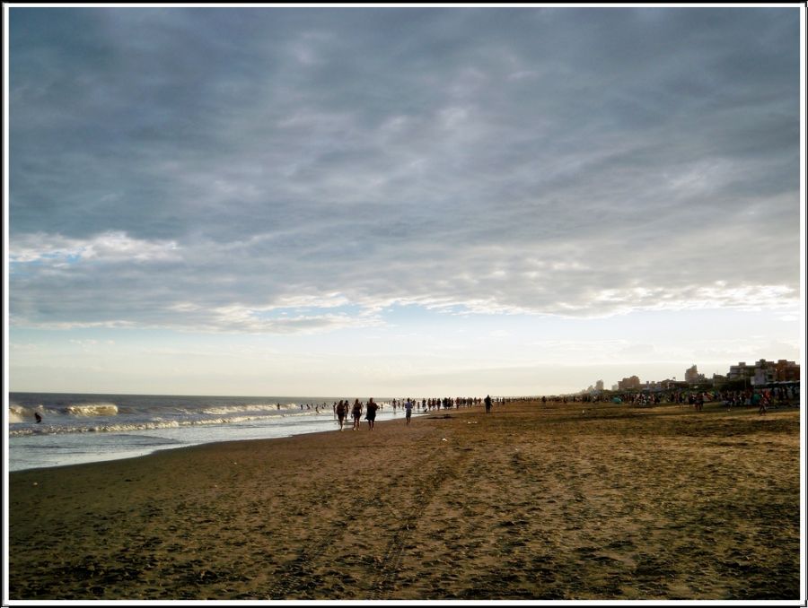 "atardecer en la playa" de Ral Riba