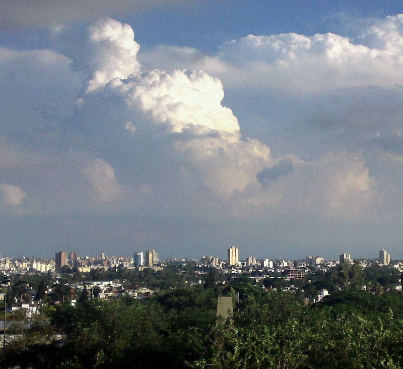 "Tormenta sobre Crdoba" de Eduardo Grinspan