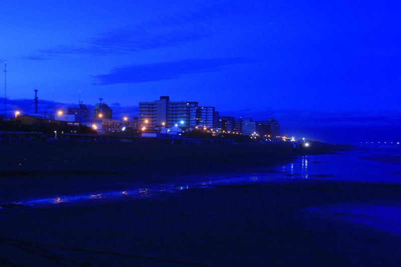 "Noctura en la playa" de Eli - Elisabet Ferrari