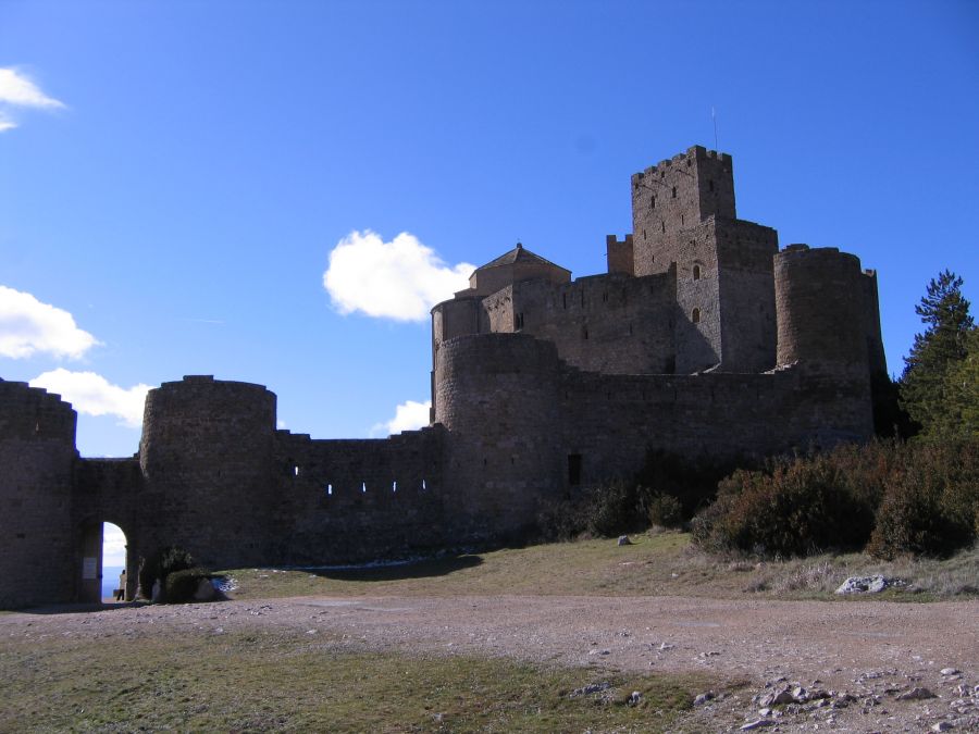 "Castillo de Loarre" de Mabel Santoro
