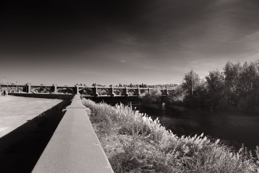 "` Puente Ballester`" de Jorge A. Cceres