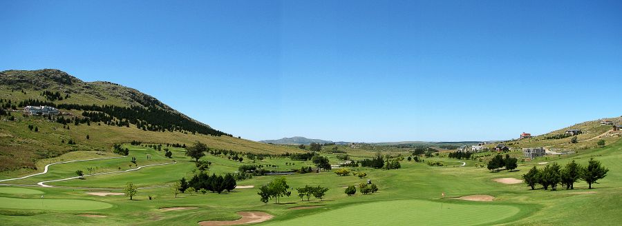 "Campo de Golf" de Manuel Raul Pantin Rivero