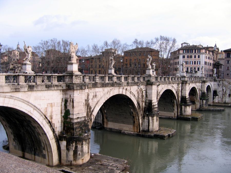 "Puente en Roma" de Mabel Santoro