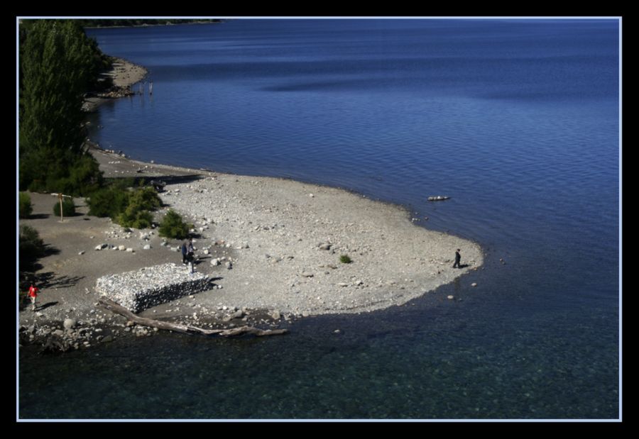 "Rio enamorado del Lago" de Maria Cristina Silva