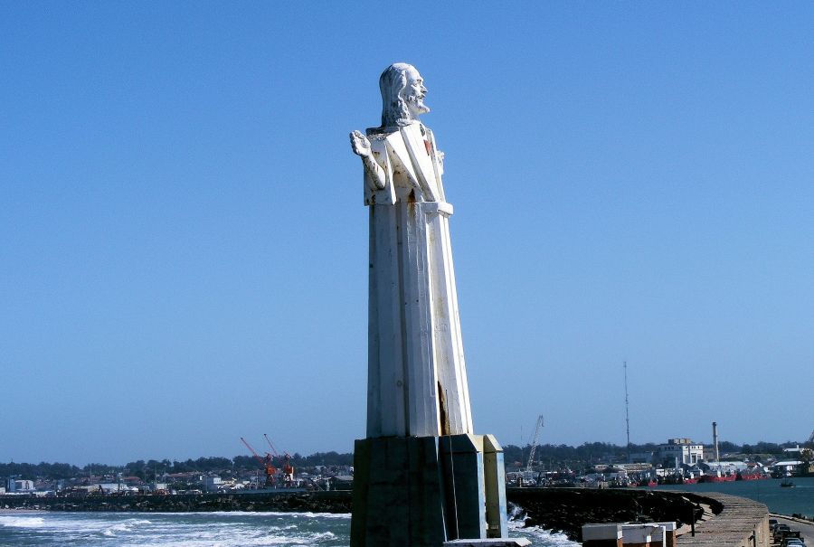 "Cristo Redentor de Mar del Plata" de Rosie Kolacek