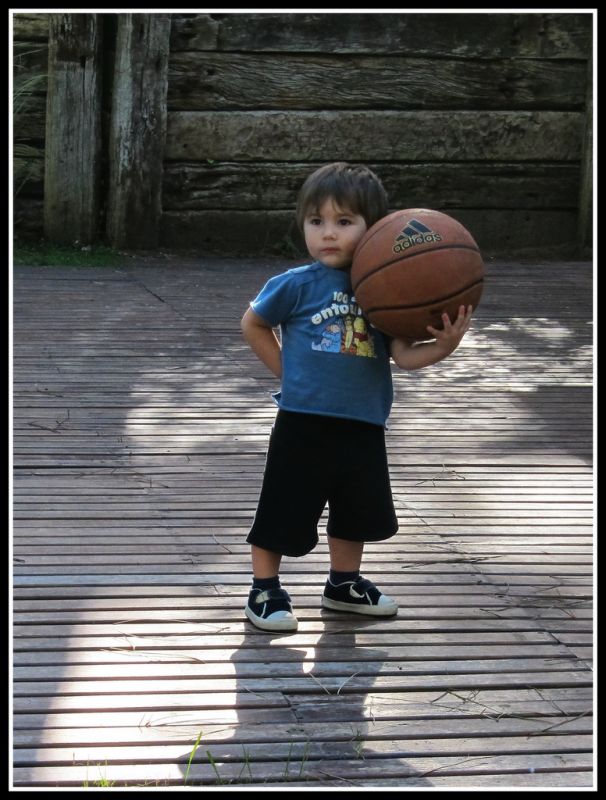 "Pelota" de Gregorio Donikian