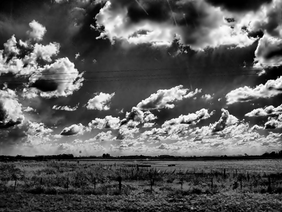 "se viene la tormenta" de Ral Riba