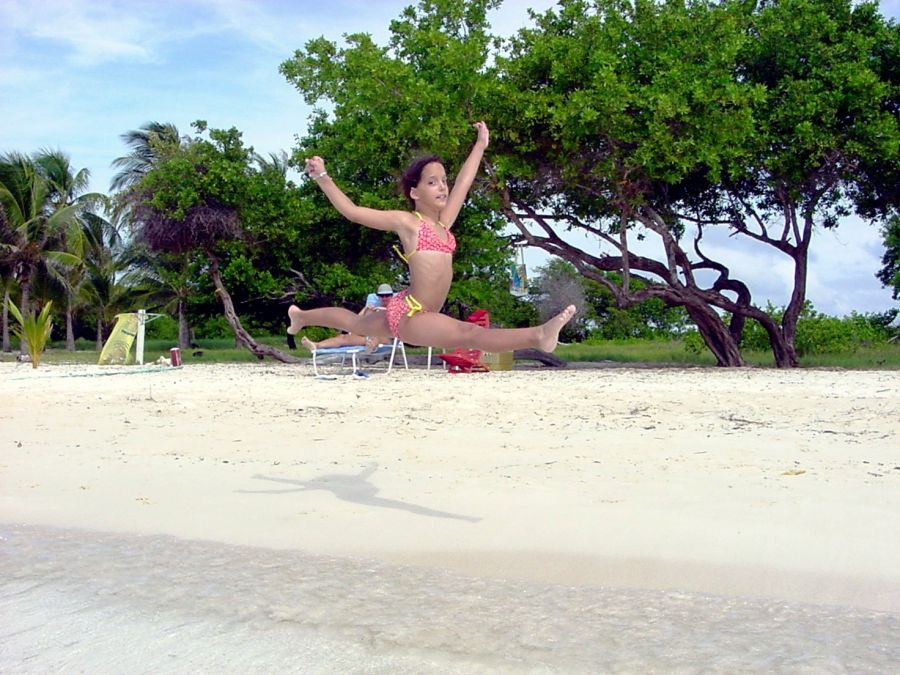 "gym en la playa" de Virgilio Rodriguez