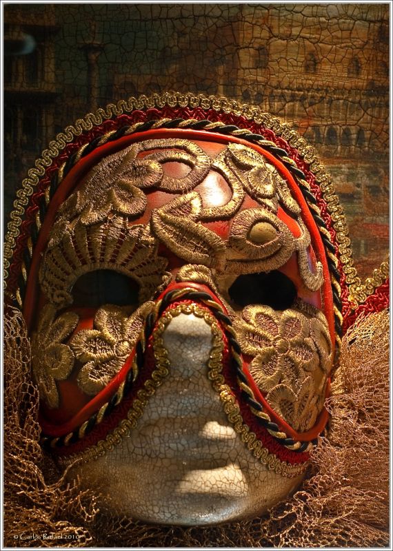 "maschera veneziana" de Carlos Rafael