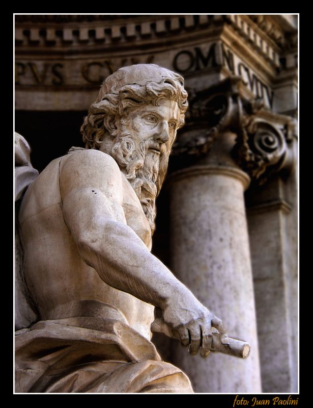 "FONTANA DE TREVI- Detalle-Roma" de Juan Antonio Paolini