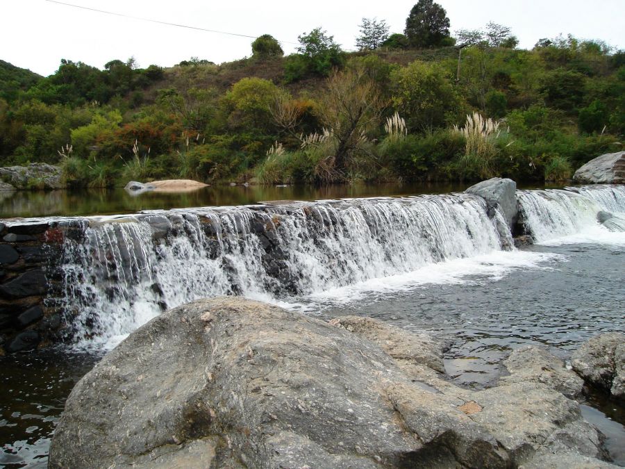 "Ac est la cascada." de Sandra M Garcia