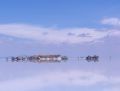 flotando en el salar