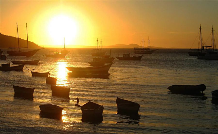 "Atardecer en Buzios" de Mario Abad