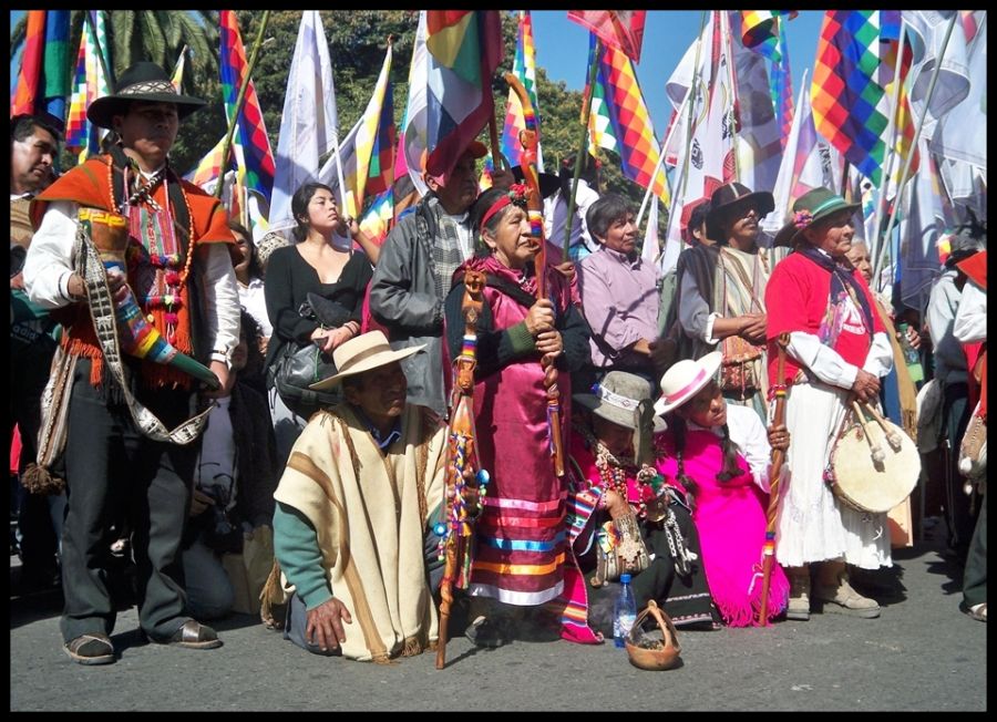 "Marcha de Pueblos Originarios" de Ral Riba