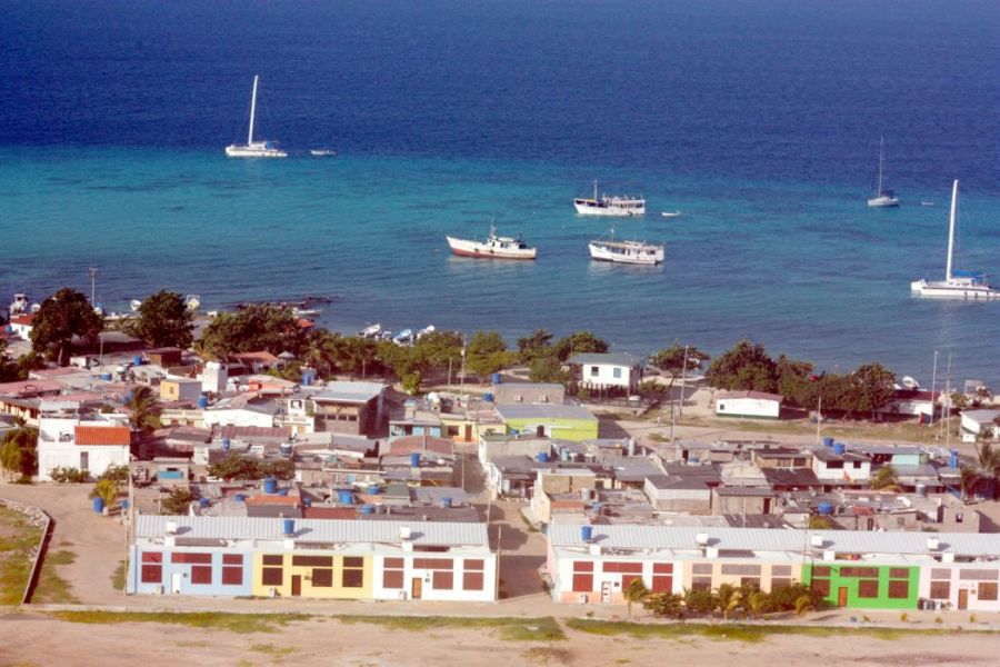 "Mas de los Roques" de Virgilio Rodriguez