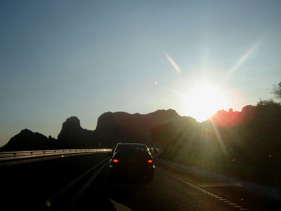 "Tarde en la autopista" de Alma Delia Franco Cacho