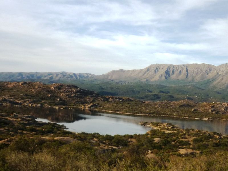 "lago" de Maria Susana Polizzi