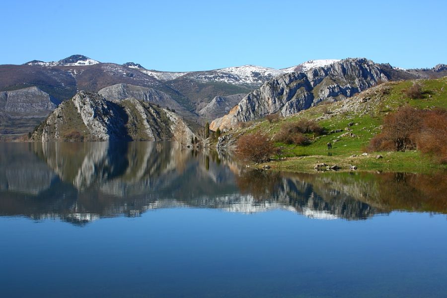 "embalse de Luna" de Luis Dez