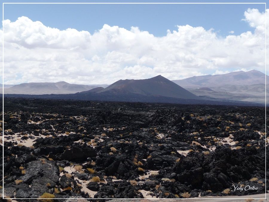 "Antofagasta 242 volcanes..." de Yolanda Isabel Oribe