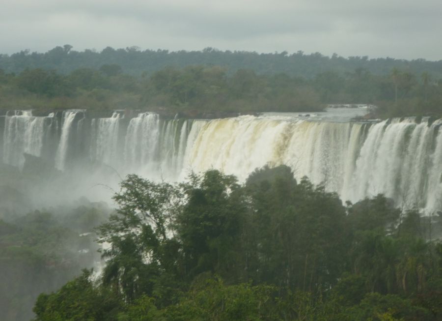 "cataratas del iguazu" de Carlos Alberto Novo