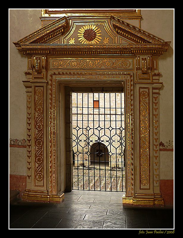 "PORTAL INTERIOR-Sto.Domingo-Oaxaca" de Juan Antonio Paolini